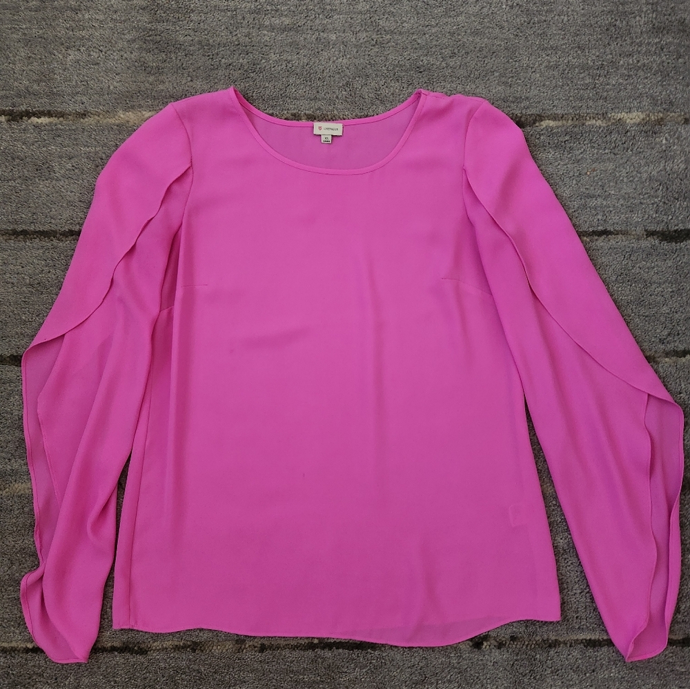 Gorgeous open sleeve blouse